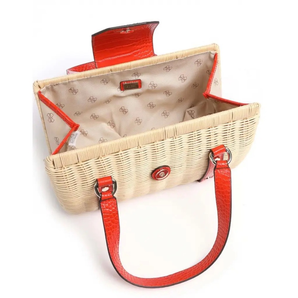 GUESS Paloma Satchel - Picture 15 of 16